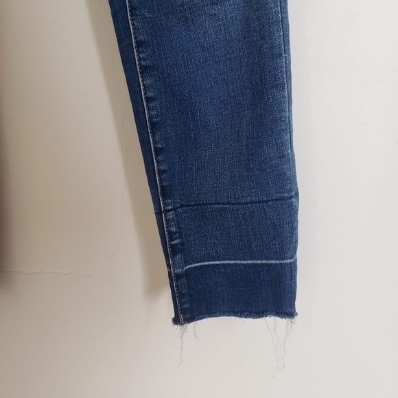 Blank NYC Mid-Rise Cropped Skinny Jeans Size 28 - Picture 12 of 15